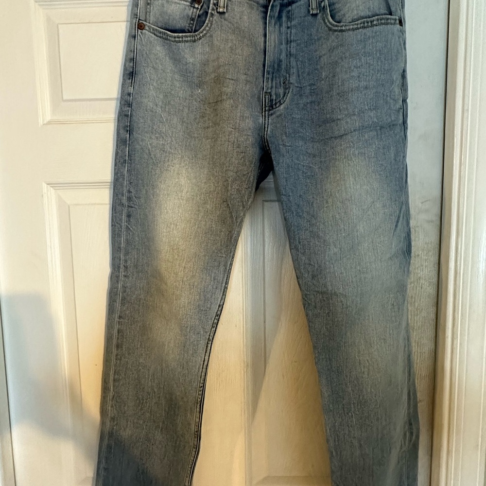 Levi jeans